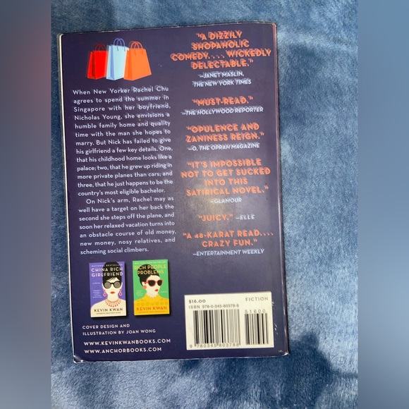 Books - Picture 4 of 6